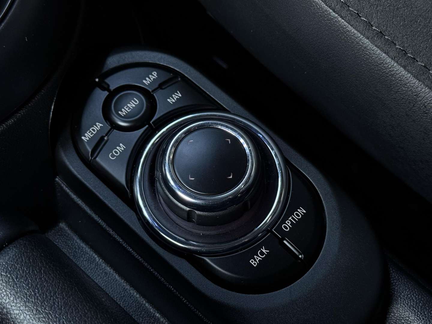 Mini Cooper Classic 1.5 - 2023 - Joinsteer - #23