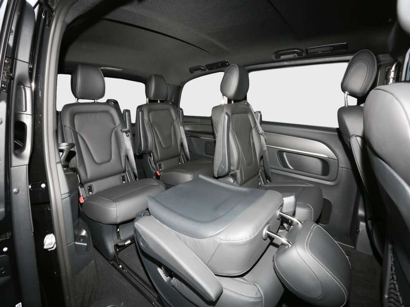 Mercedes Classe V AVANTGARDE V 300 D - 2025 - Joinsteer - #9