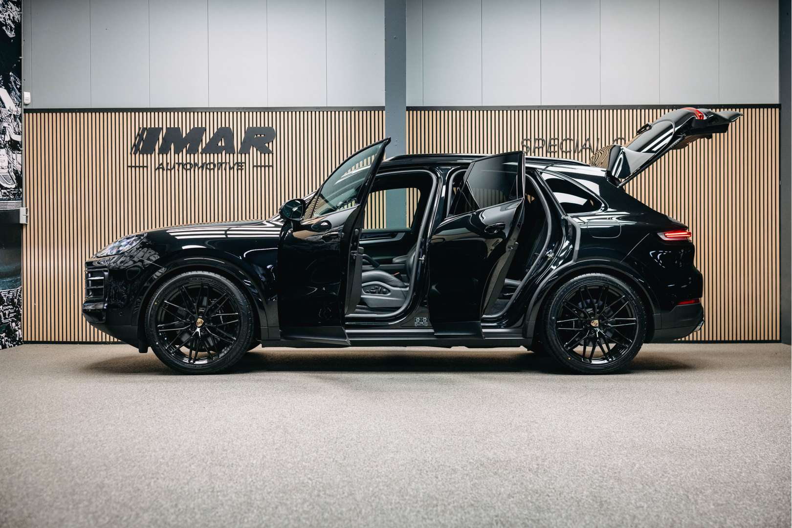 Porsche Cayenne 3.0 E-Hybrid - 2024 - Joinsteer - #9