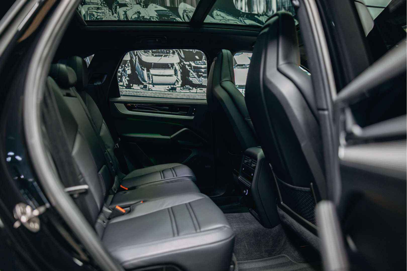 Porsche Cayenne 3.0 E-Hybrid - 2024 - Joinsteer - #24