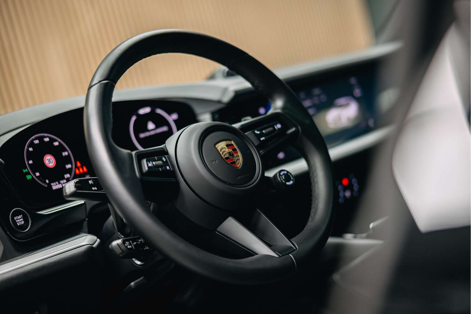 Porsche Cayenne 3.0 E-Hybrid - 2024 - Joinsteer - #37