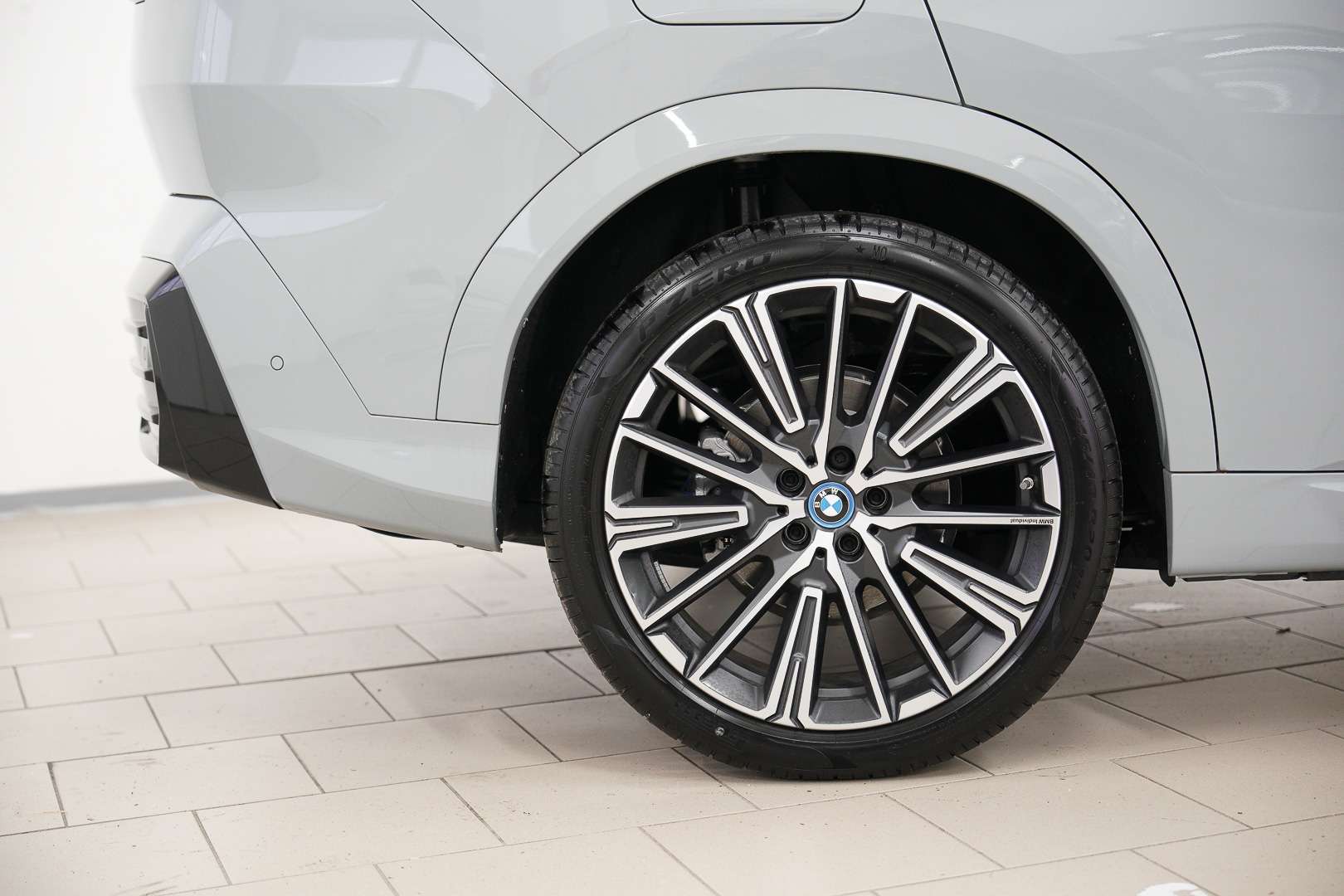 BMW IX2 EDrive 20 - 2024 - Joinsteer - #7