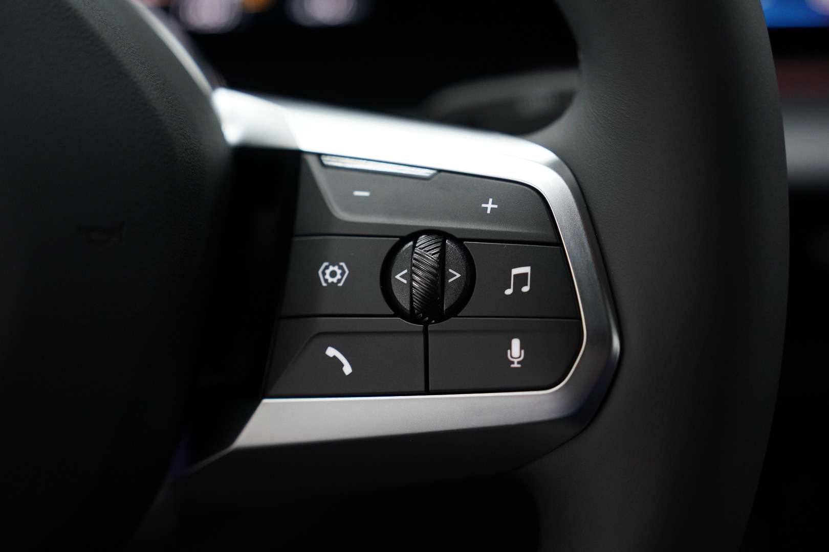 BMW IX2 EDrive 20 - 2024 - Joinsteer - #14