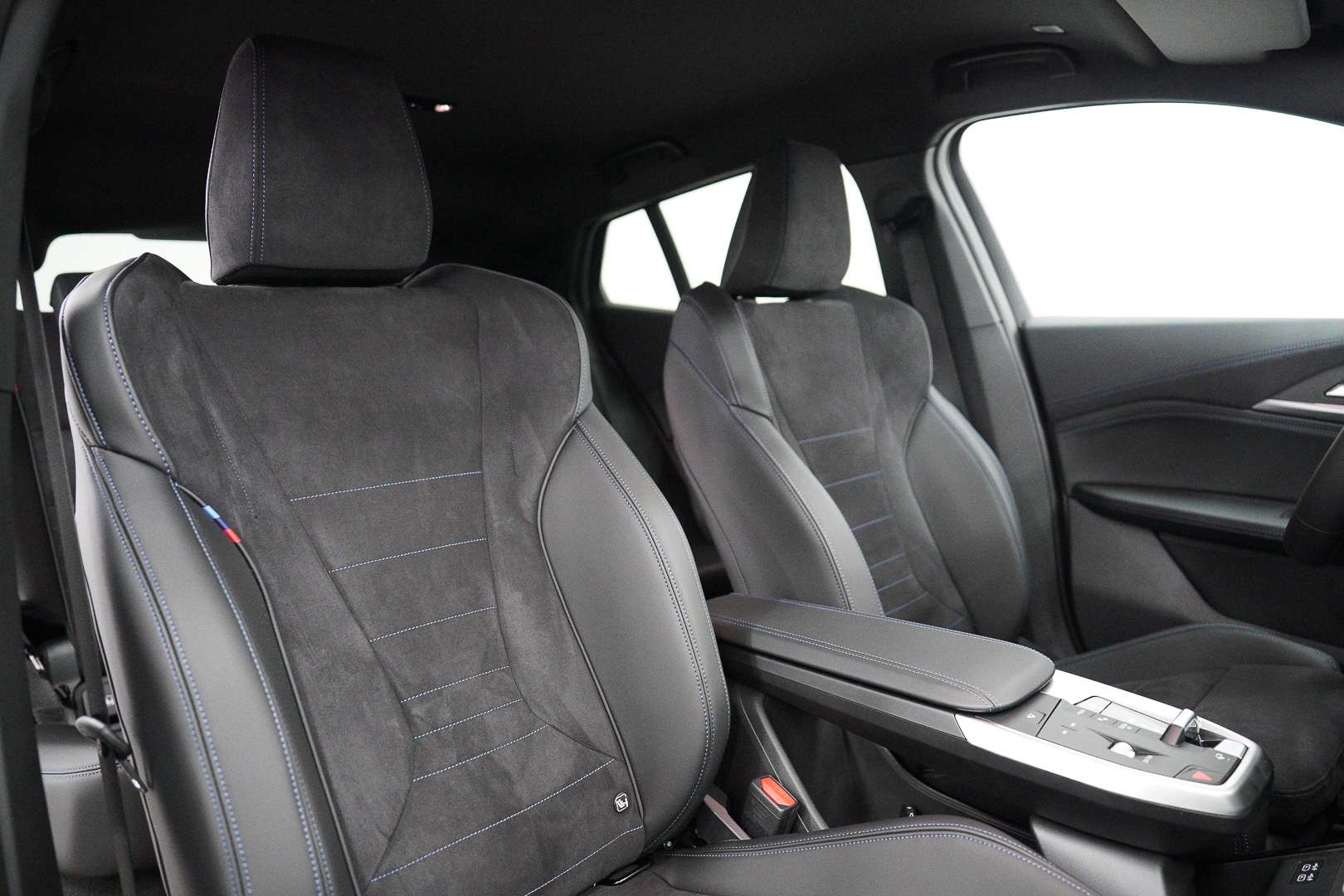 BMW IX2 EDrive 20 - 2024 - Joinsteer - #23