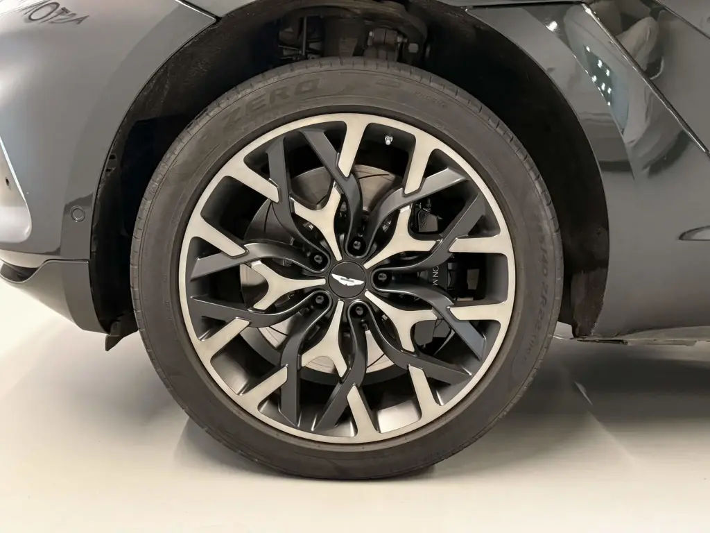 Aston Martin DBX SUV 4.0 - 2022 - Joinsteer - #4