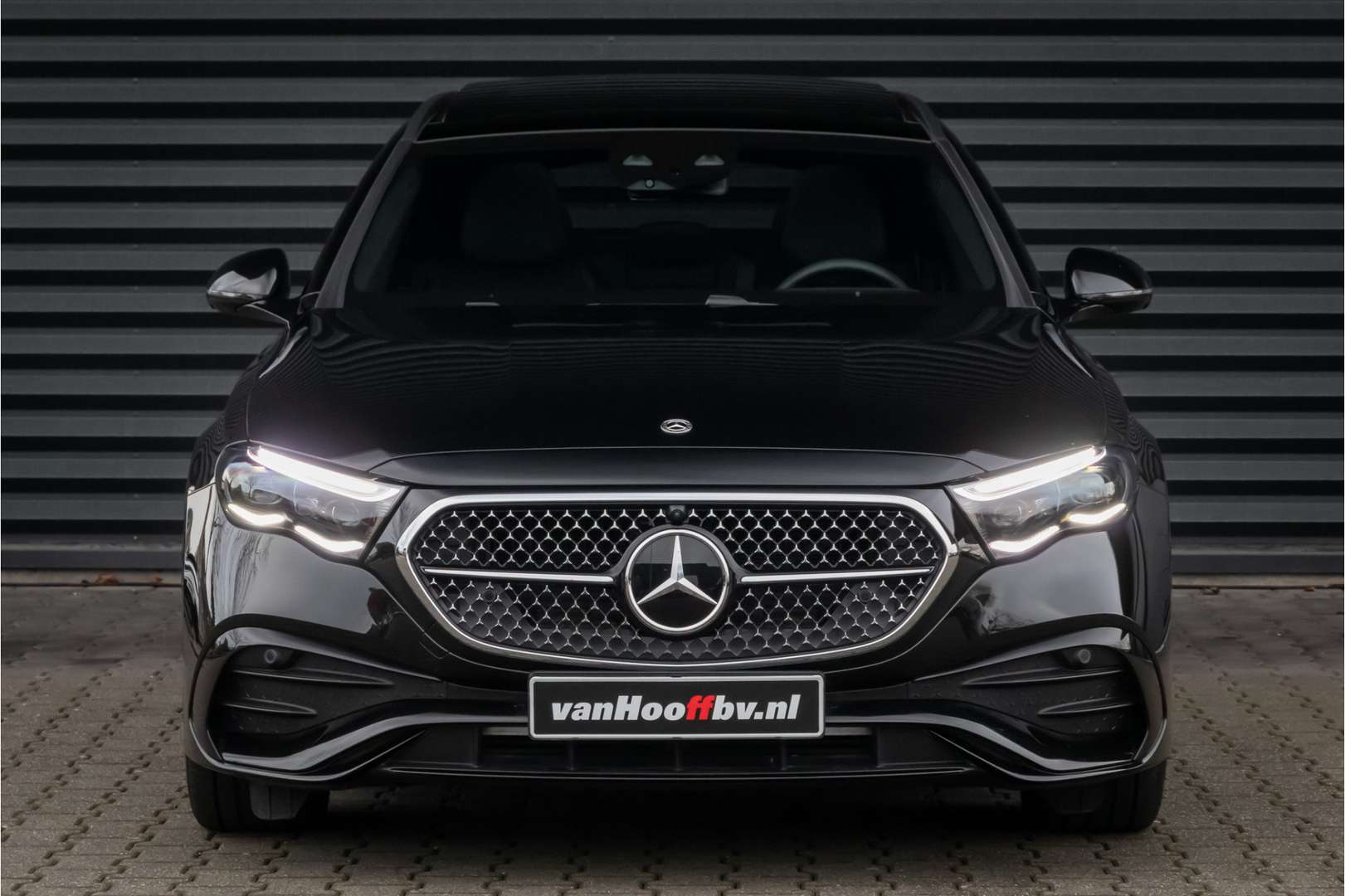 Mercedes Classe E AMG-Line 220d - 2025 - Joinsteer - #3