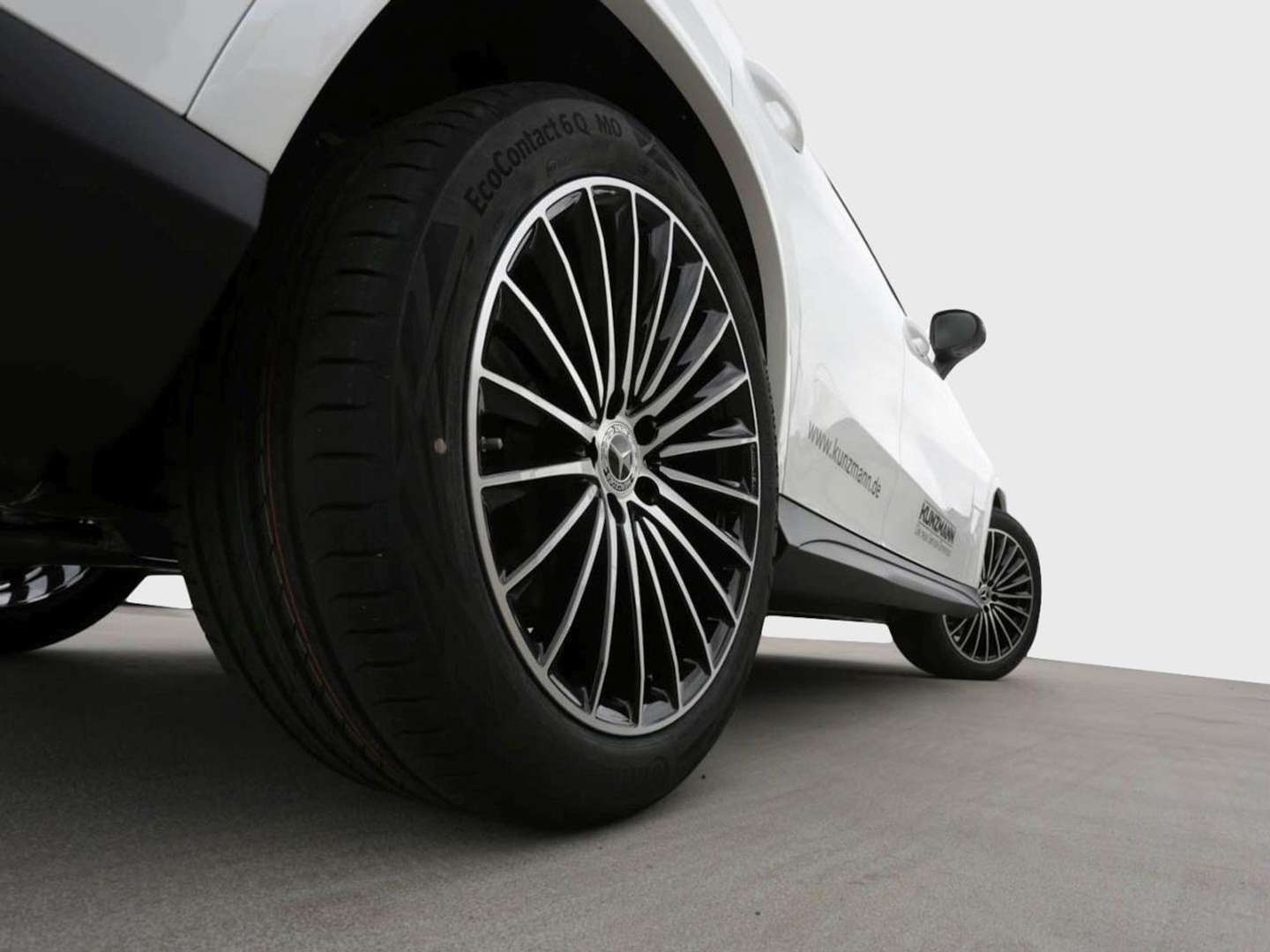 Mercedes GLC Coupé AMG Night 300 D 4MATIC - 2025 - Joinsteer - #5