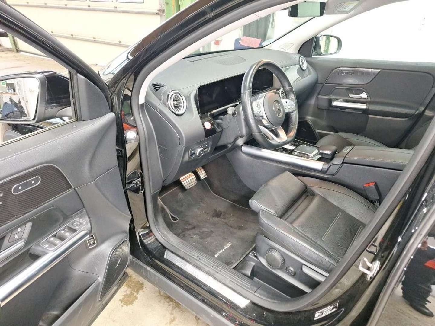 Mercedes GLA AMG LINE 220 D - 2022 - Joinsteer - #4