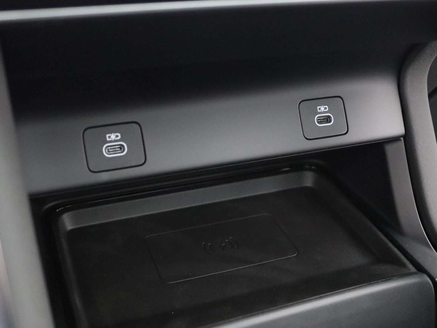 Land Rover Discovery Sport Dynamic SE P300e PHEV - 2024 - Joinsteer - #17