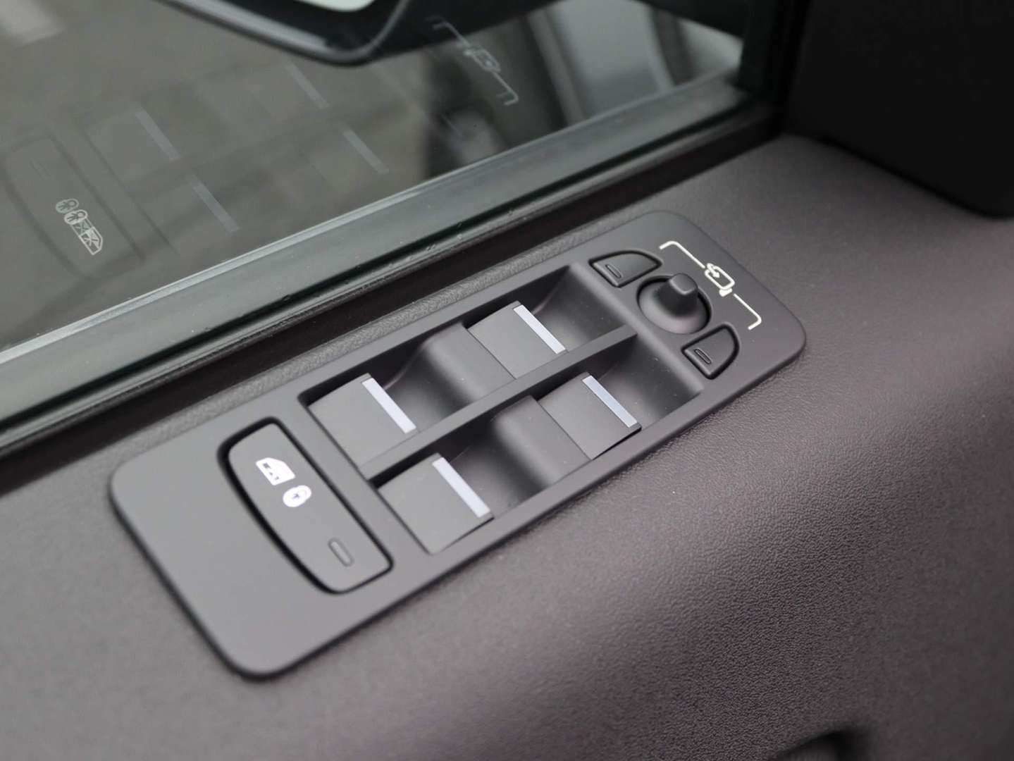 Land Rover Discovery Sport Dynamic SE P300e PHEV - 2024 - Joinsteer - #24