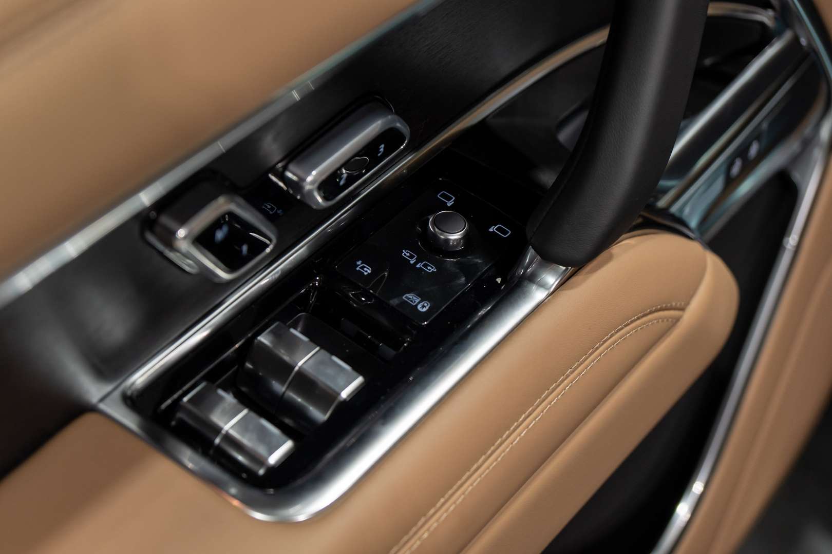 Land Rover Range Rover HSE P460e Hybrid - 2025 - Joinsteer - #27