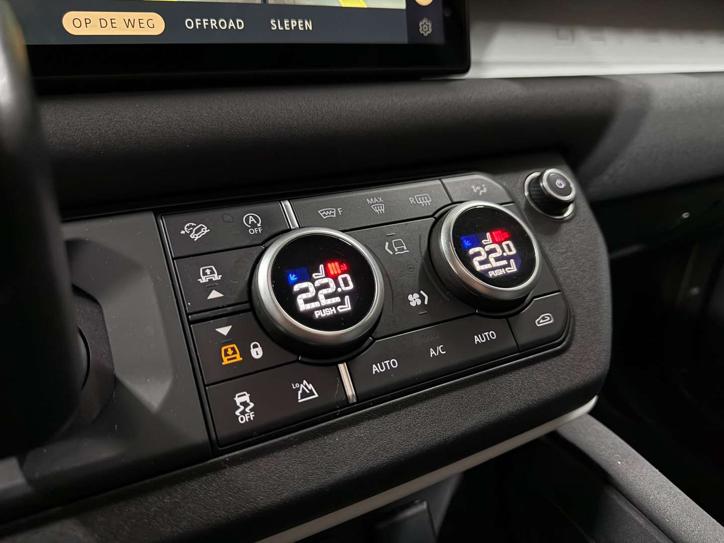 Land Rover Defender SE D240 - 2020 - Joinsteer - #6