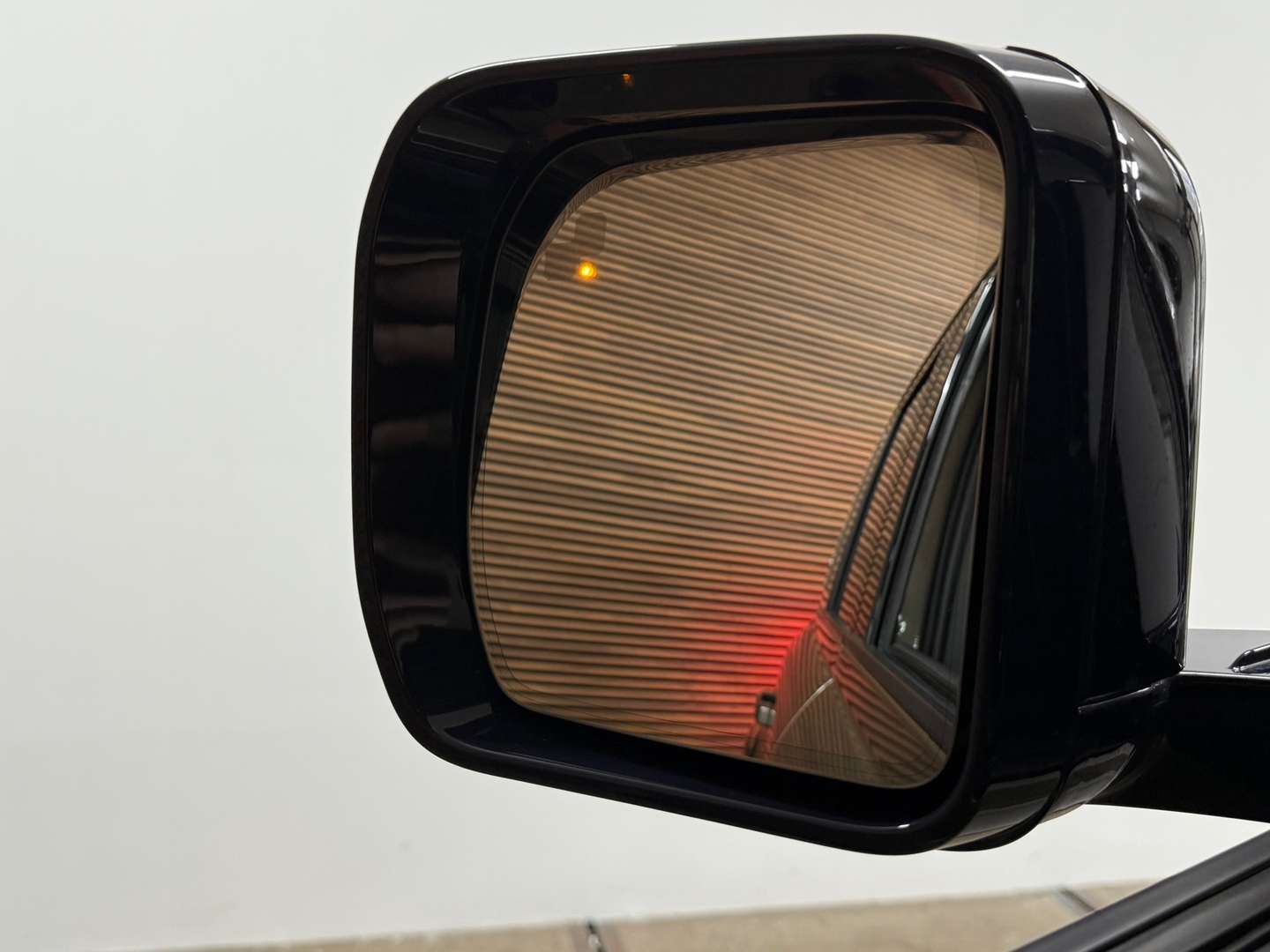 Land Rover Defender SE D240 - 2020 - Joinsteer - #10