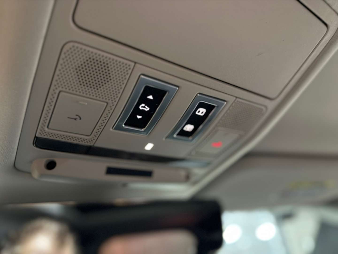 Land Rover Defender SE D240 - 2020 - Joinsteer - #32