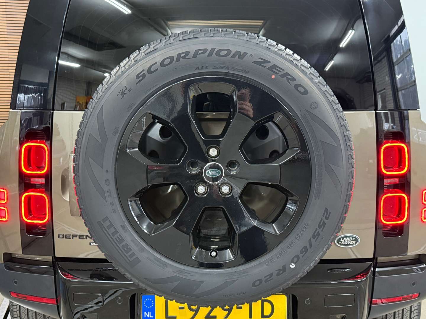 Land Rover Defender SE D240 - 2020 - Joinsteer - #33