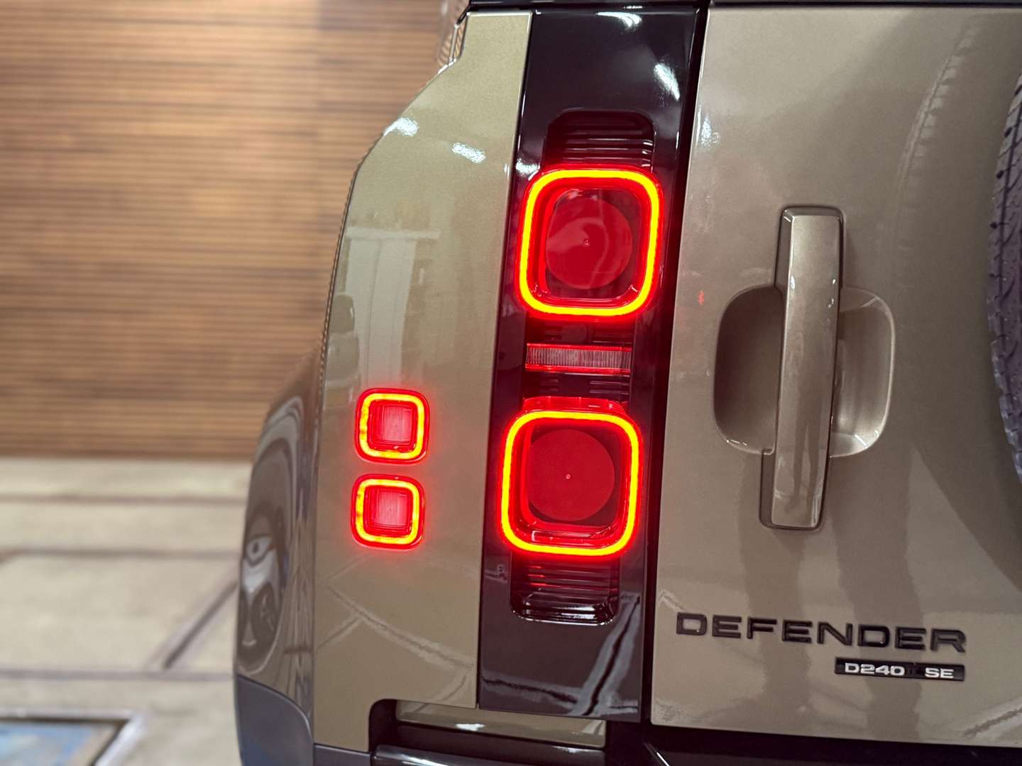 Land Rover Defender SE D240 - 2020 - Joinsteer - #41