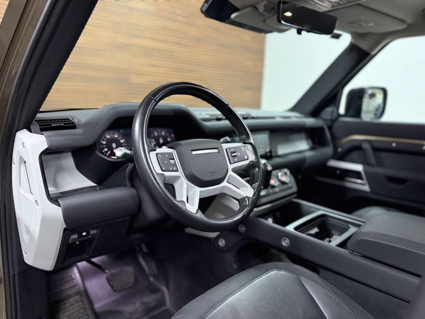 Land Rover Defender SE D240 - 2020 - Joinsteer - #42