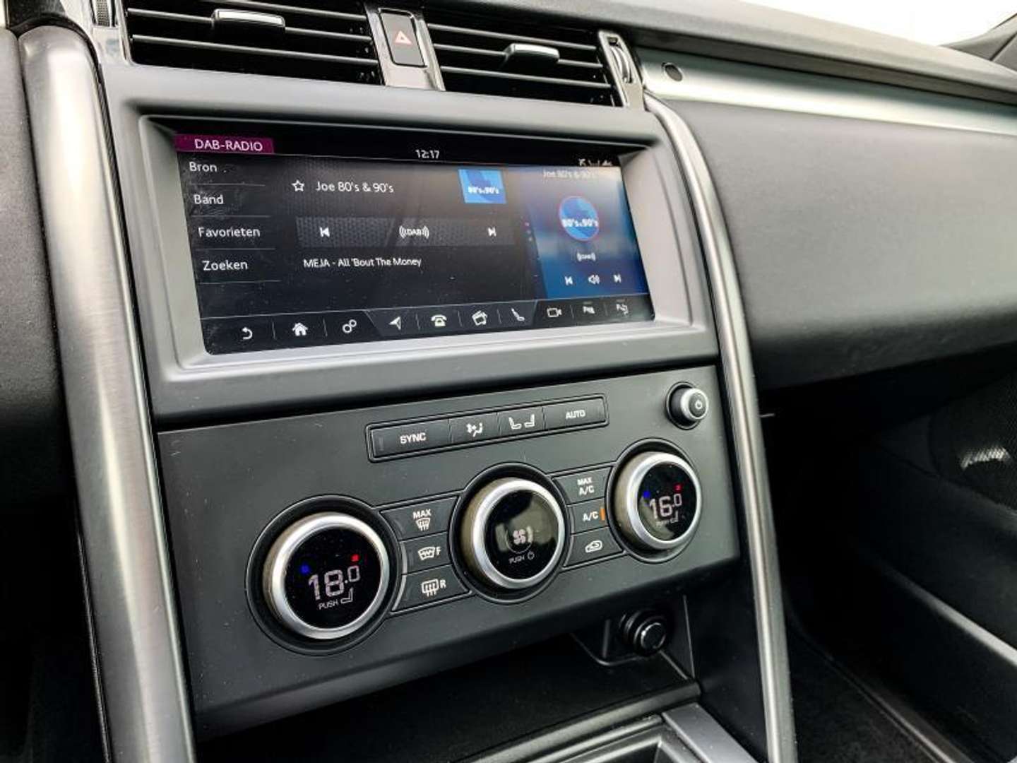 Land Rover Discovery Landmark Edition 250D - 2020 - Joinsteer - #20