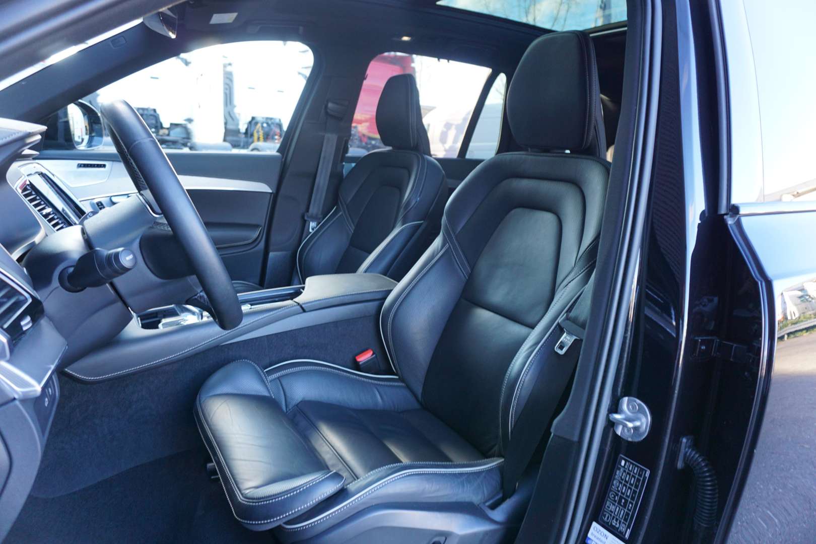 Volvo XC90 Ultimate T8 Recharge AWD - 2023 - Joinsteer - #3