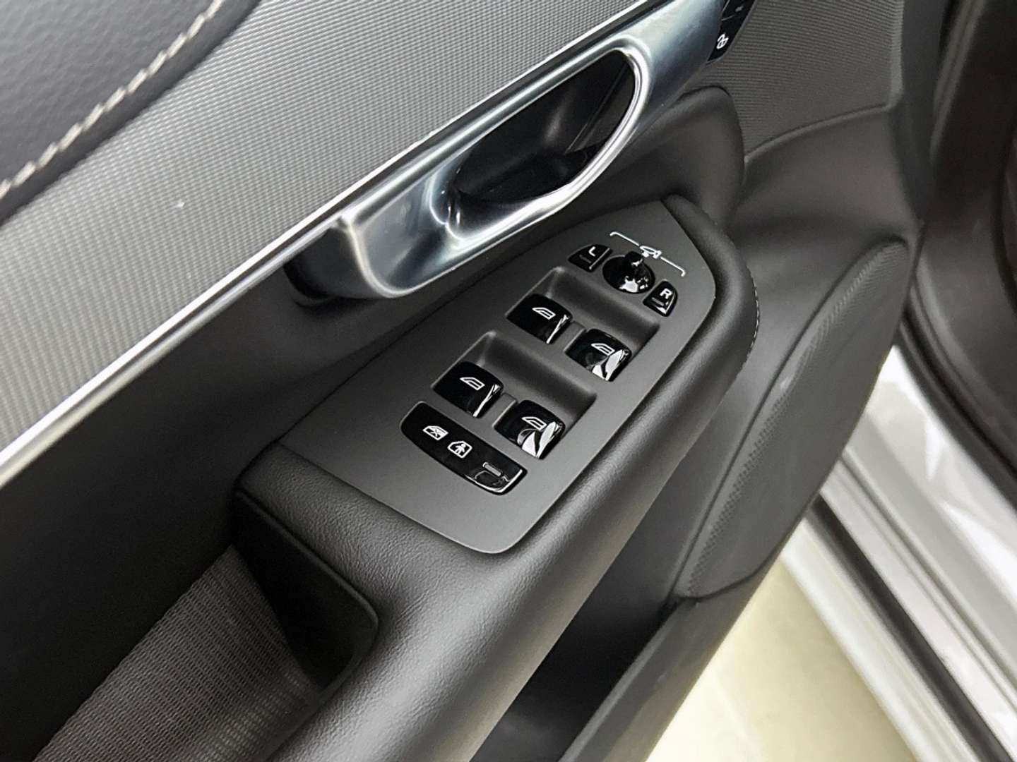 Volvo XC90 Ultimate T8 - 2024 - Joinsteer - #36