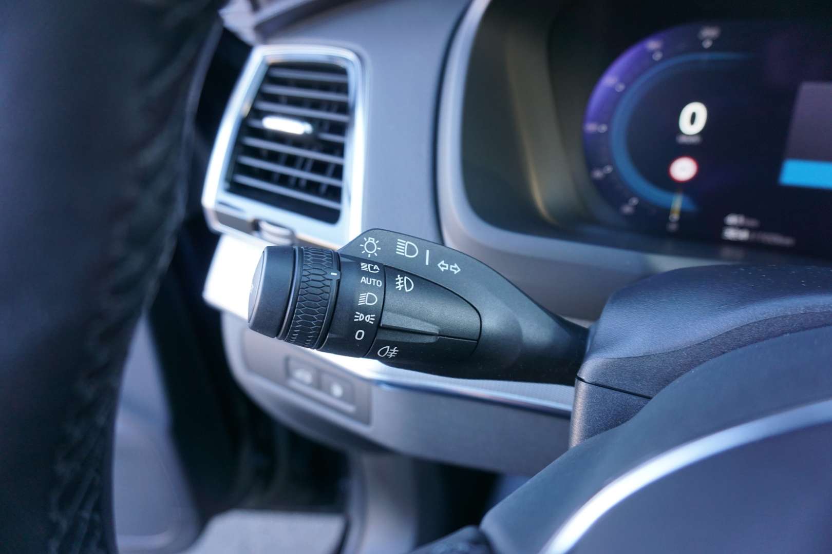 Volvo XC90 Ultimate T8 Recharge AWD - 2023 - Joinsteer - #24