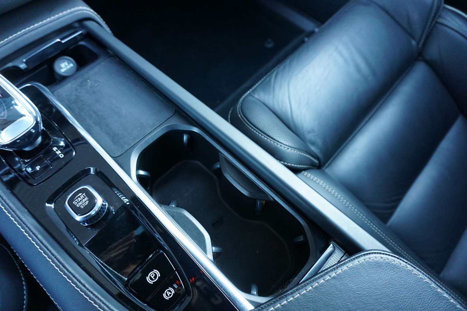 Volvo XC90 Ultimate T8 Recharge AWD - 2023 - Joinsteer - #41