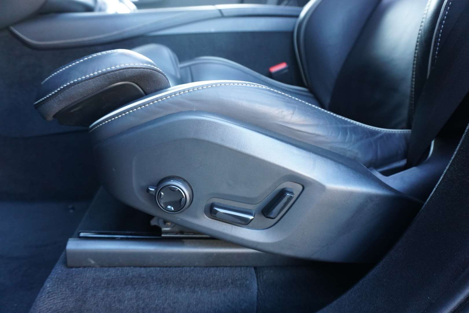 Volvo XC90 Ultimate T8 Recharge AWD - 2023 - Joinsteer - #45