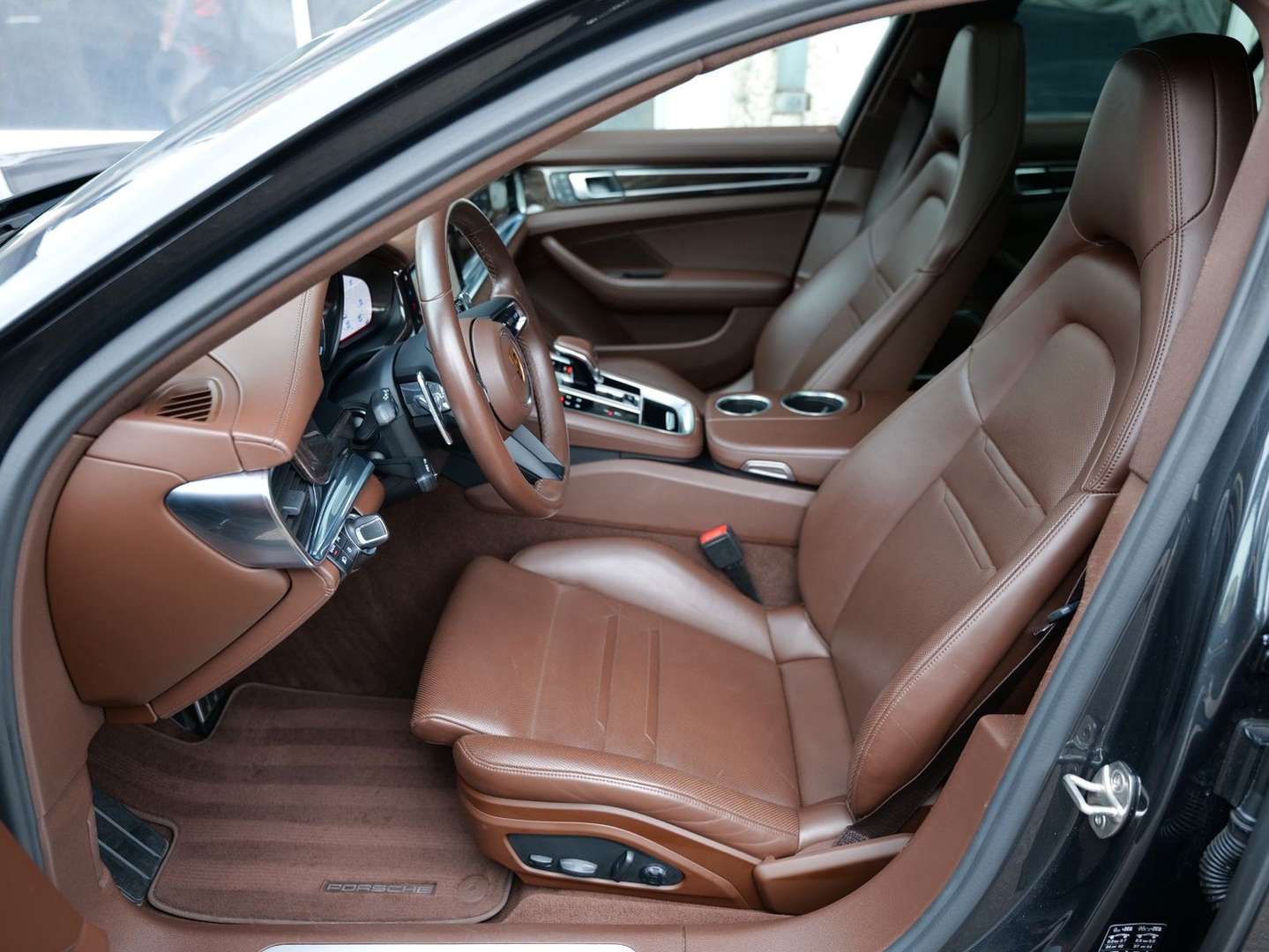 Porsche Panamera 4 E-Hybrid CLUBLEDER - 2022 - Joinsteer - #12