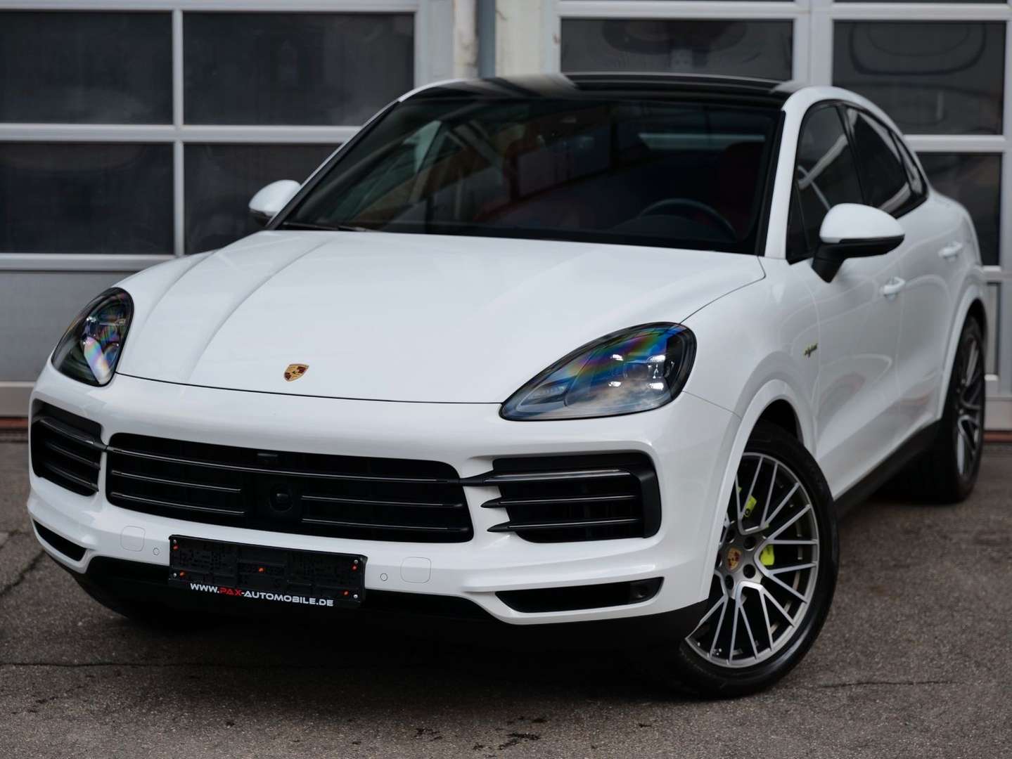 Porsche Cayenne Coupé Platinum Edition E-Hybrid - 2022 - Joinsteer - #3