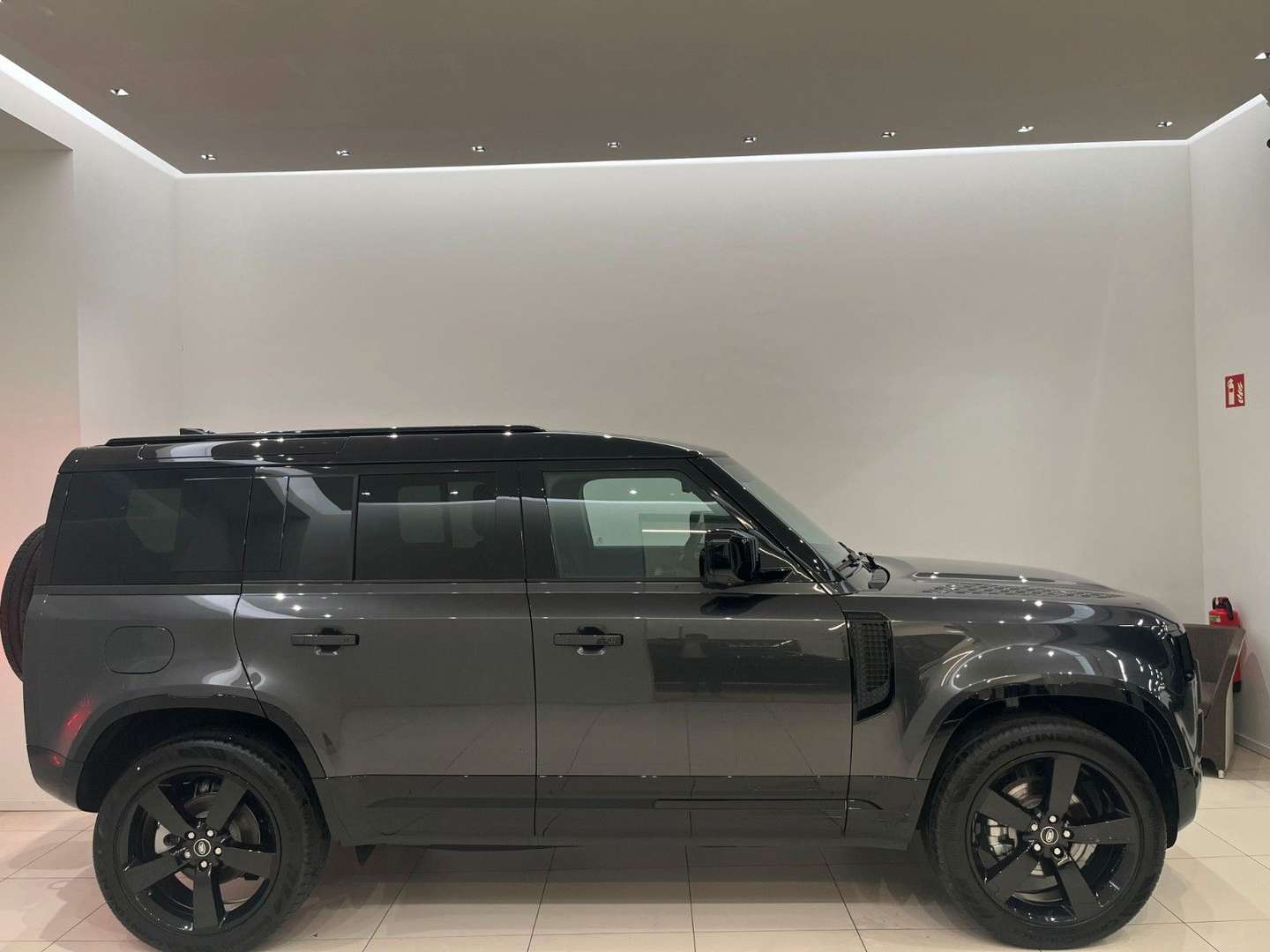 Land Rover Defender HSE D250 - 2025 - Joinsteer - #6