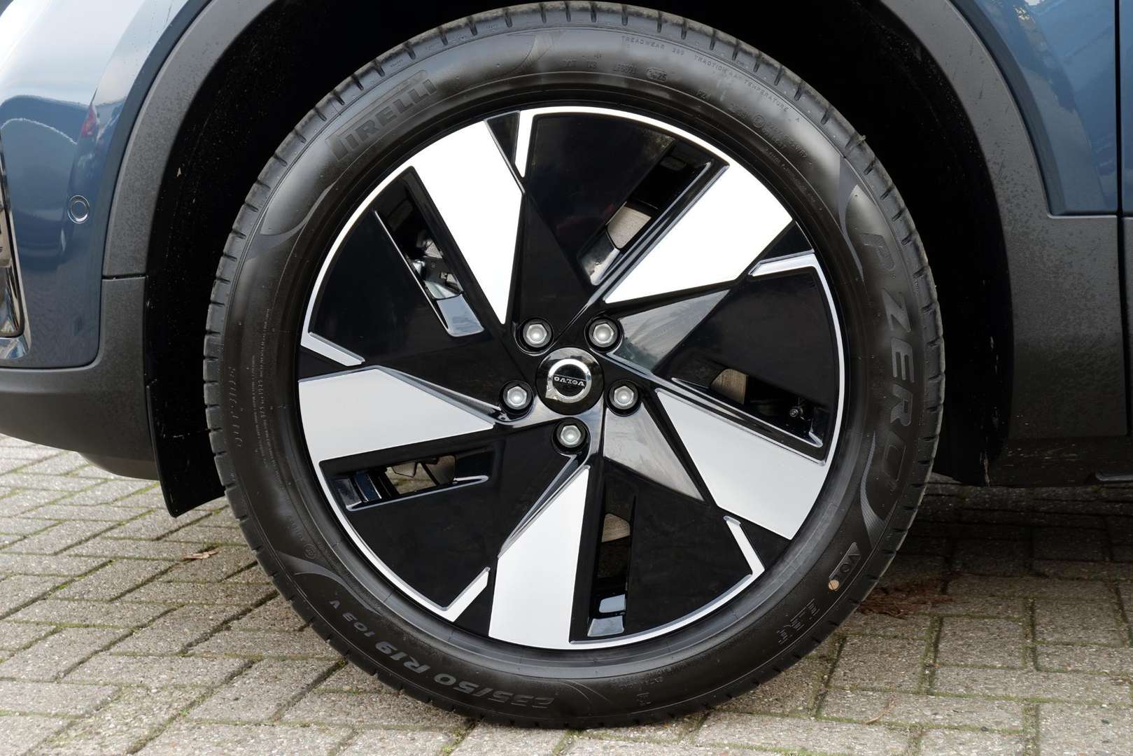 Volvo EX40 Business Ed. Single Motor Extended Range - 2025 - Joinsteer - #3