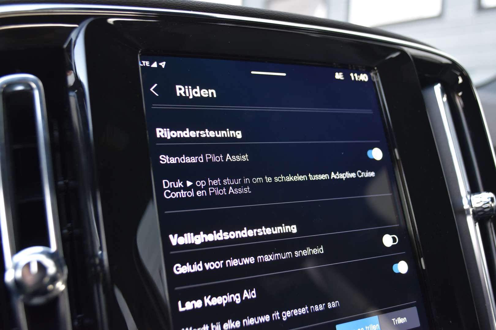 Volvo XC40 Plus B4 - 2025 - Joinsteer - #14