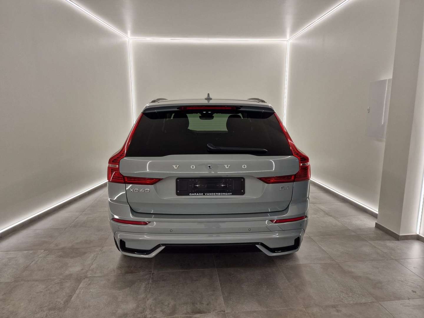 Volvo XC60 Plus Dark Hybrid - 2024 - Joinsteer - #3
