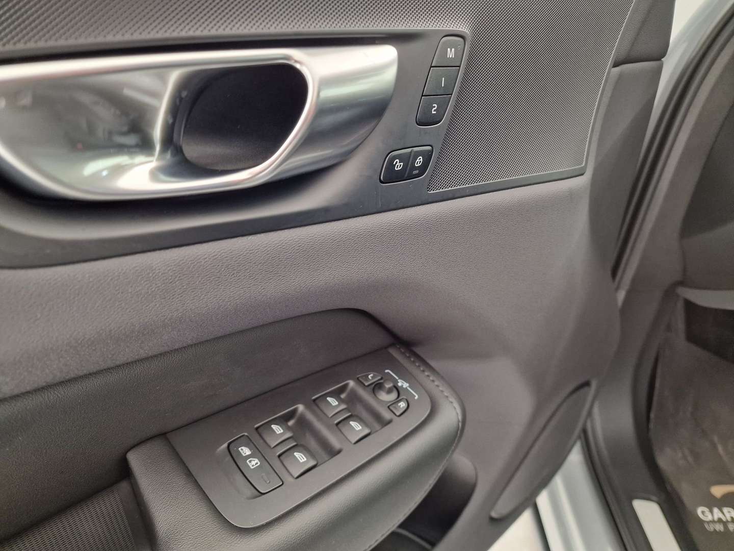 Volvo XC60 Plus Dark Hybrid - 2024 - Joinsteer - #11