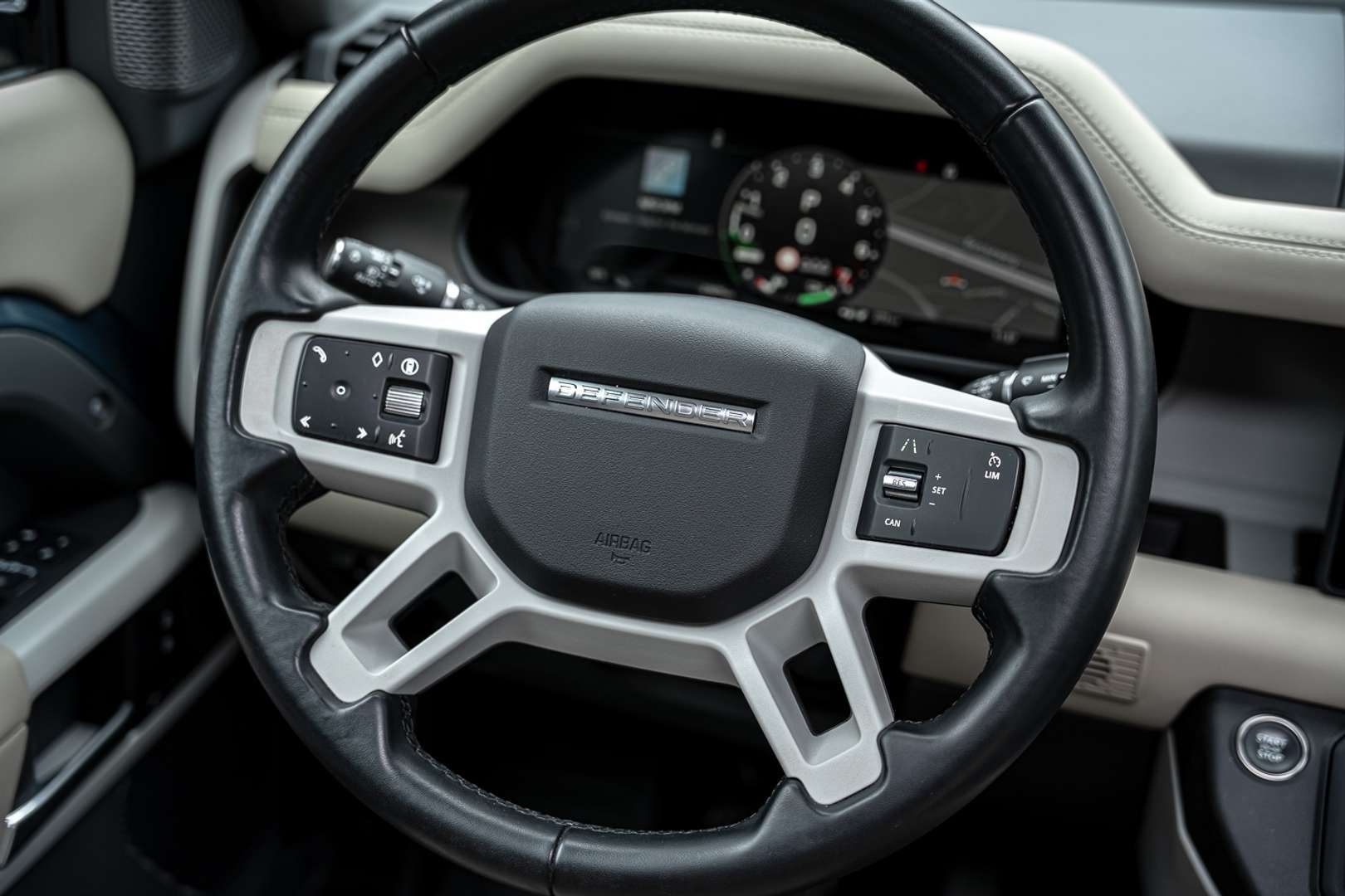 Land Rover Defender SE P400e - 2024 - Joinsteer - #12