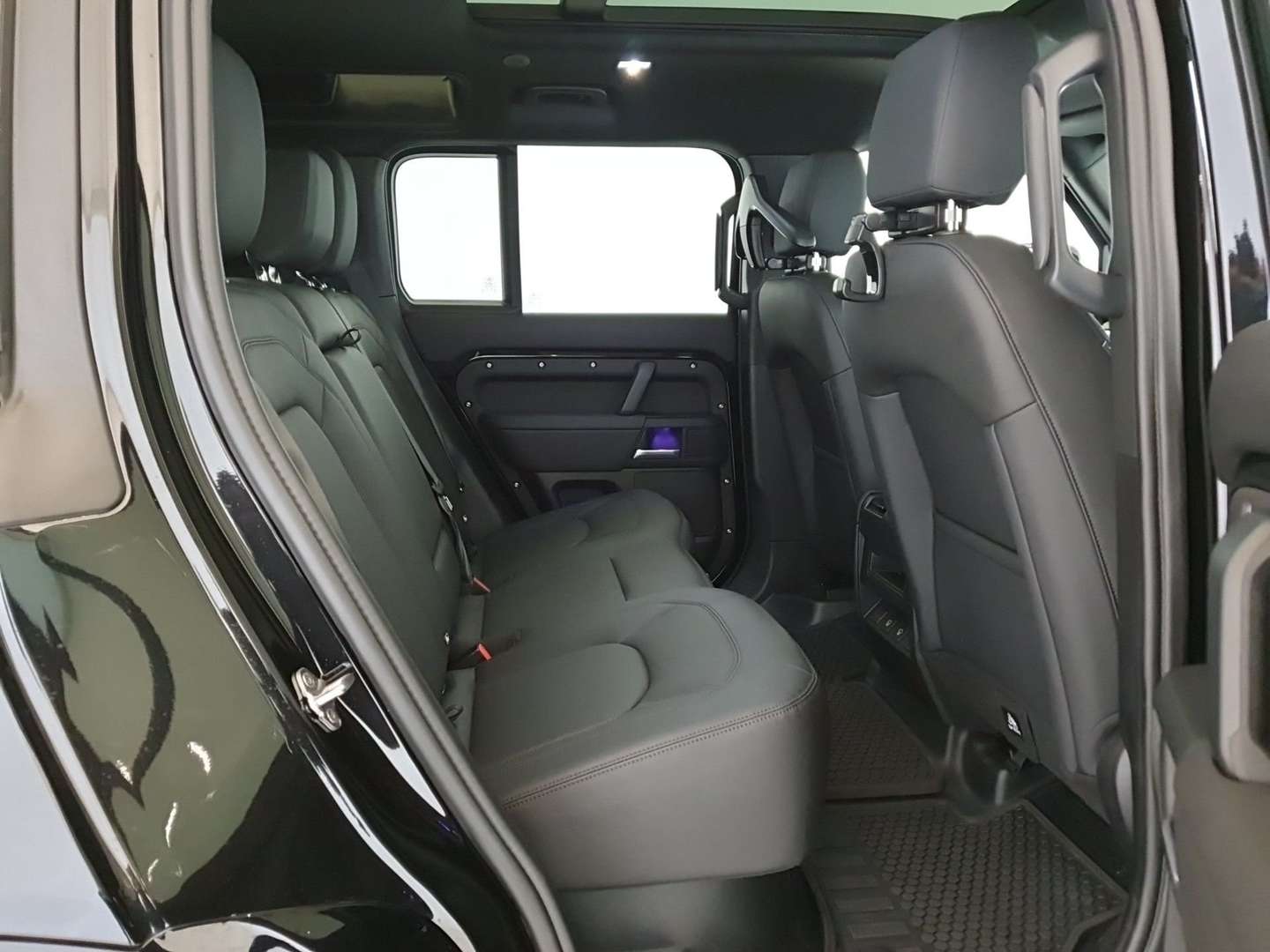 Land Rover Defender X-Dynamic PHEV - 2025 - Joinsteer - #5