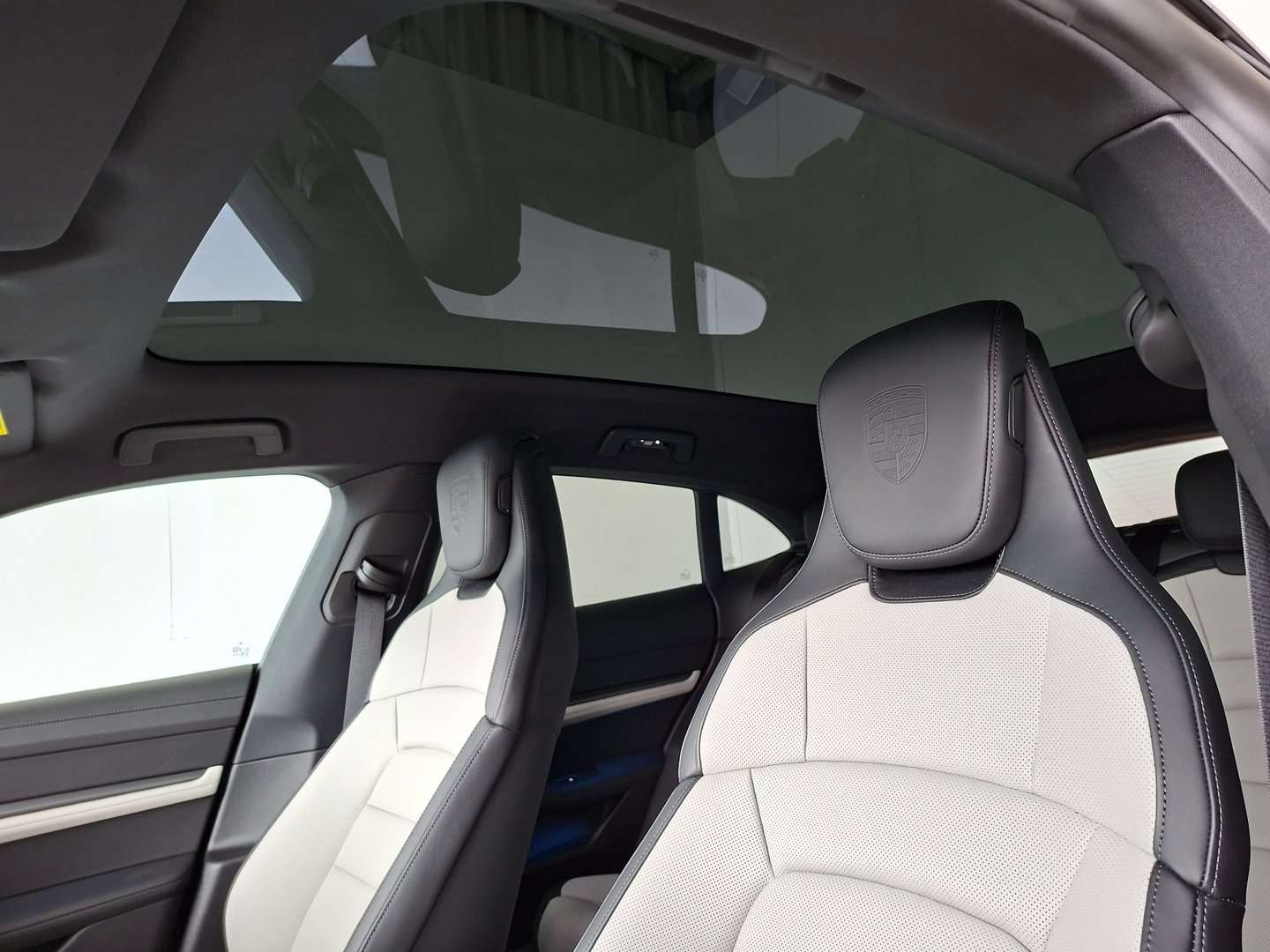 Porsche Taycan 4 Cross Turismo - 2025 - Joinsteer - #16