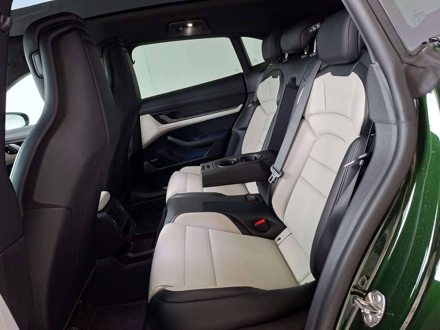 Porsche Taycan 4 Cross Turismo - 2025 - Joinsteer - #29