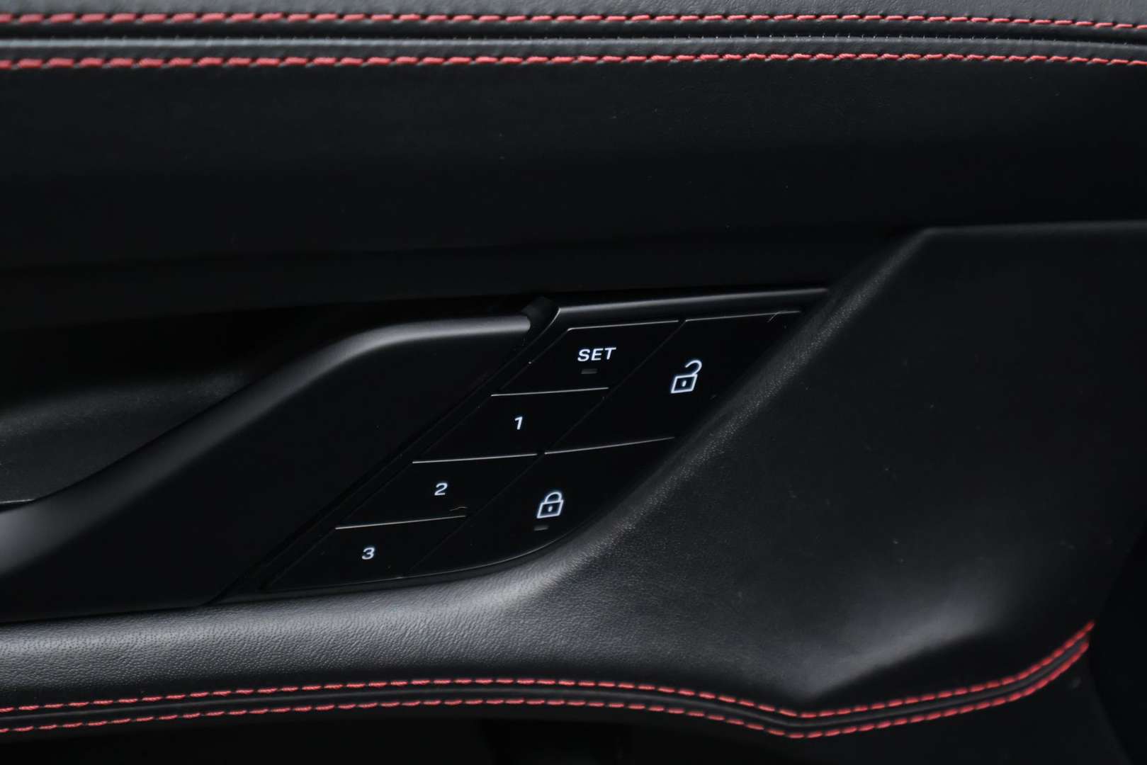 Porsche Taycan GTS 93 KWh - 2023 - Joinsteer - #8