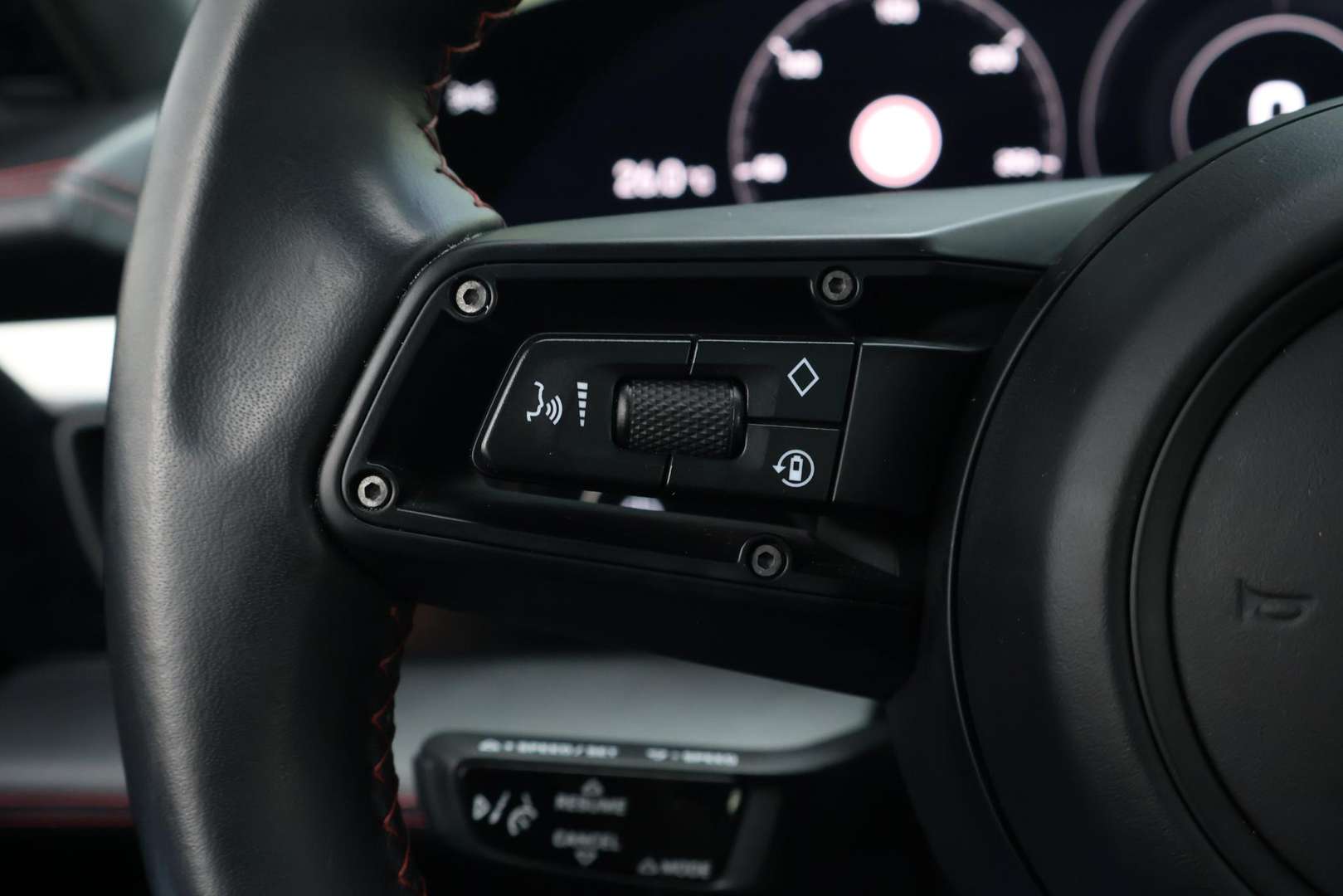 Porsche Taycan GTS 93 KWh - 2023 - Joinsteer - #25