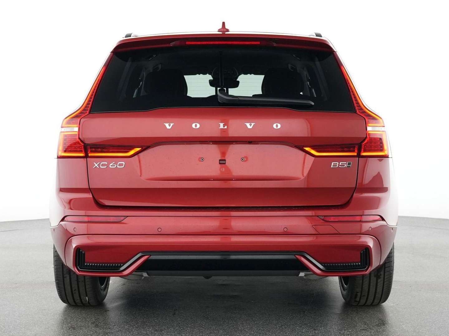 Volvo XC60 PLUS DARK B5 - 2025 - Joinsteer - #3