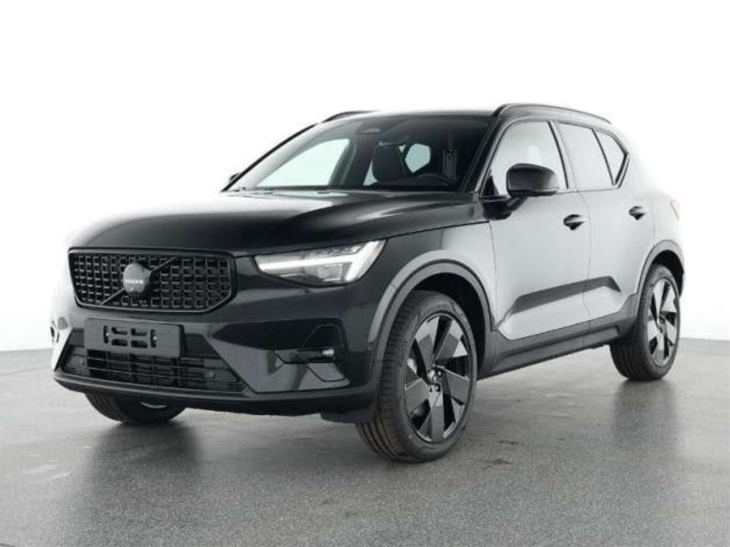 Volvo XC40 Ultra Black Edition B3 - 2025 - Joinsteer - #1