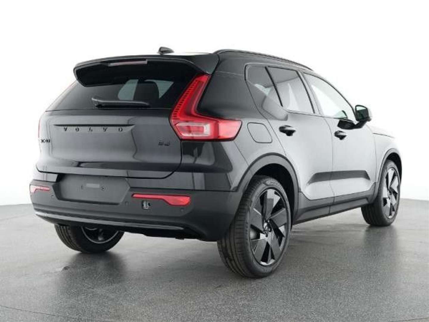 Volvo XC40 Ultra Black Edition B3 - 2025 - Joinsteer - #2