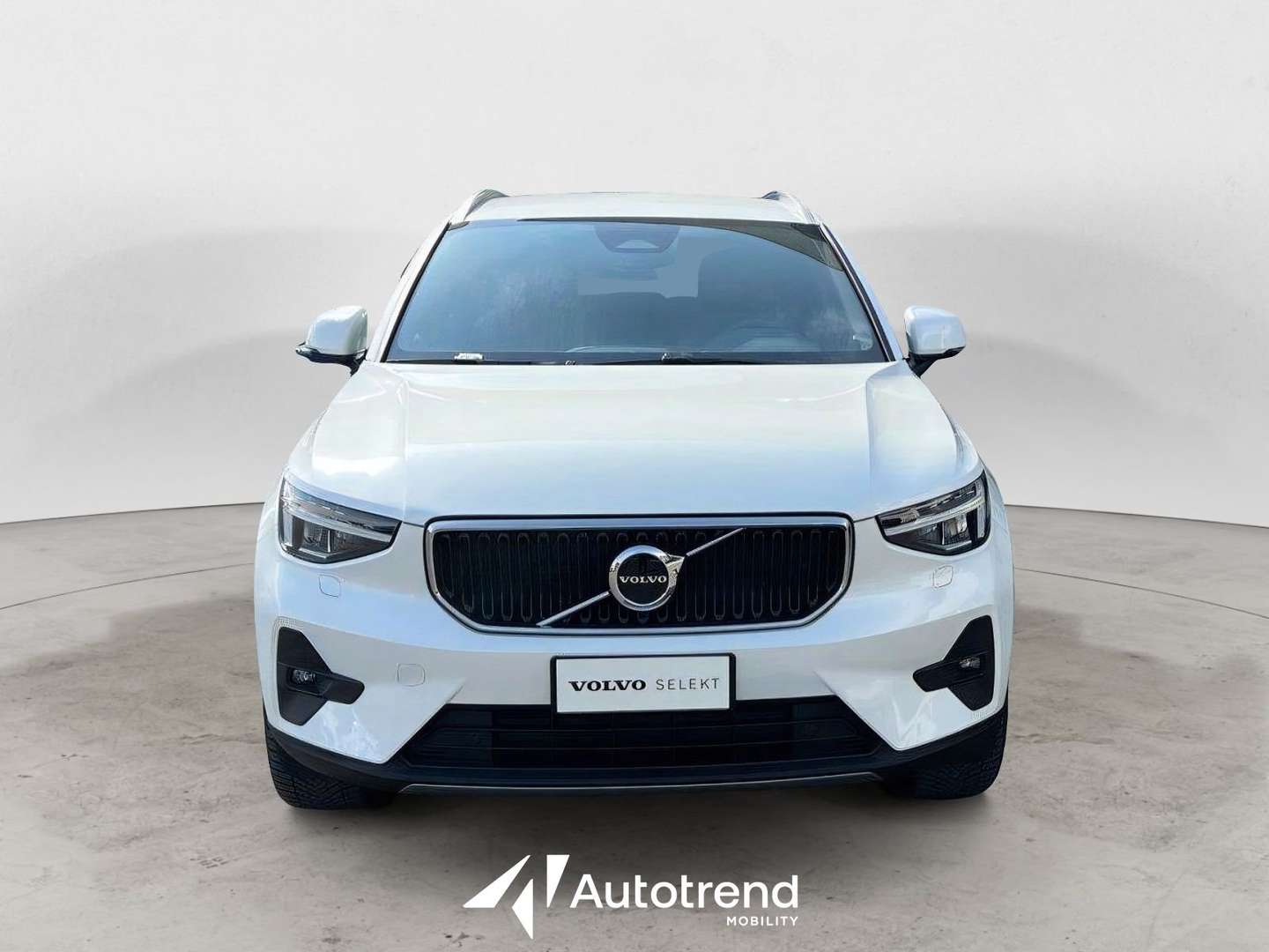 Volvo XC40 Core B3 - 2025 - Joinsteer - #3