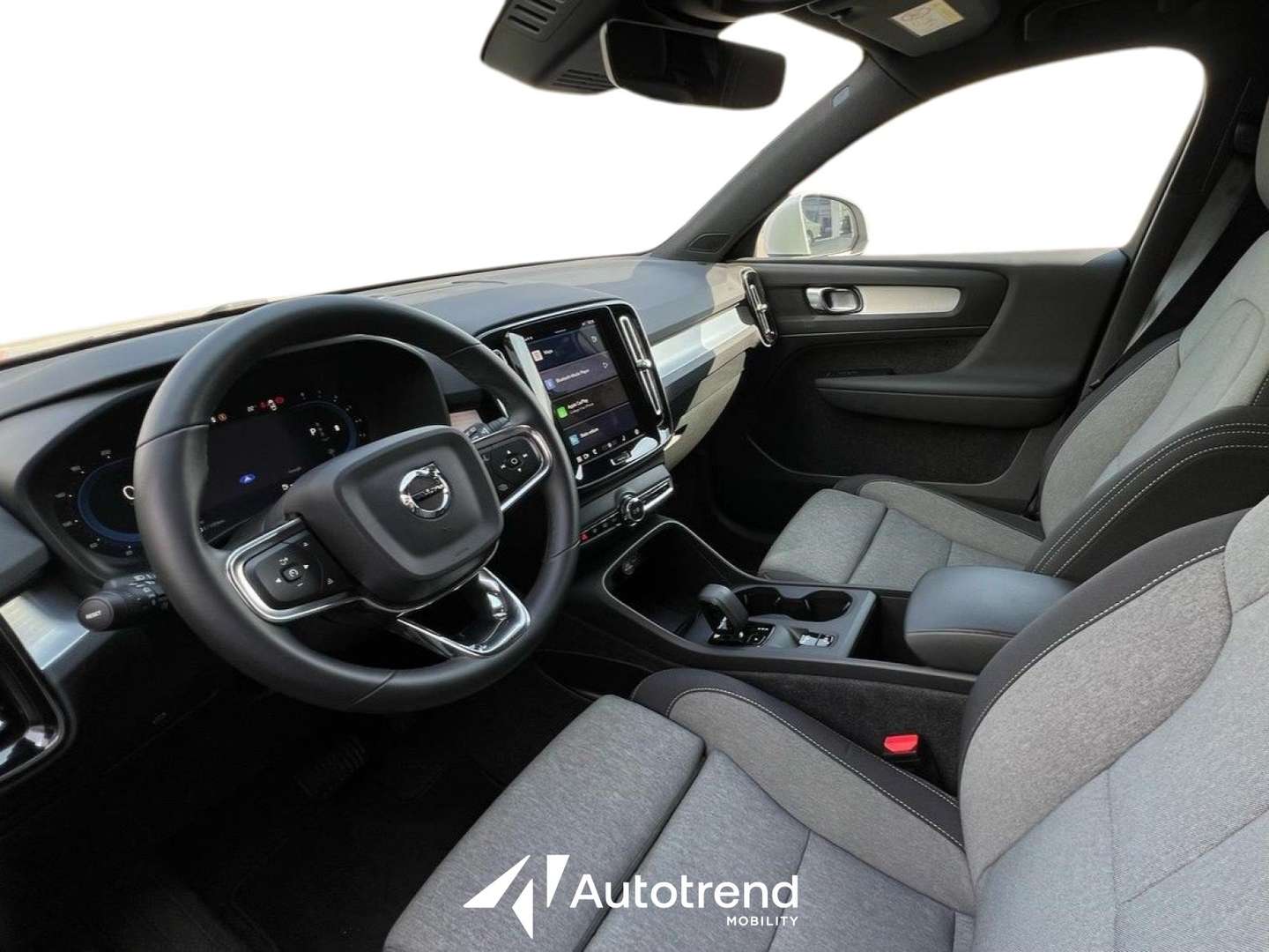 Volvo XC40 Core B3 - 2025 - Joinsteer - #5