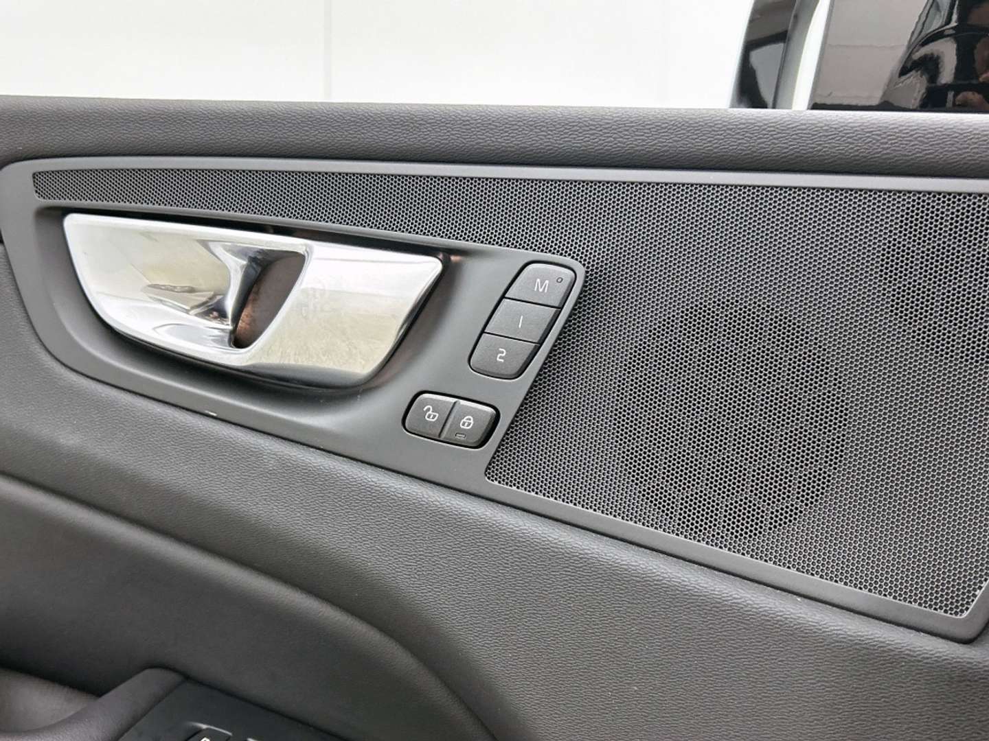 Volvo XC60 Plus 2.0 T6 AWD - 2025 - Joinsteer - #12