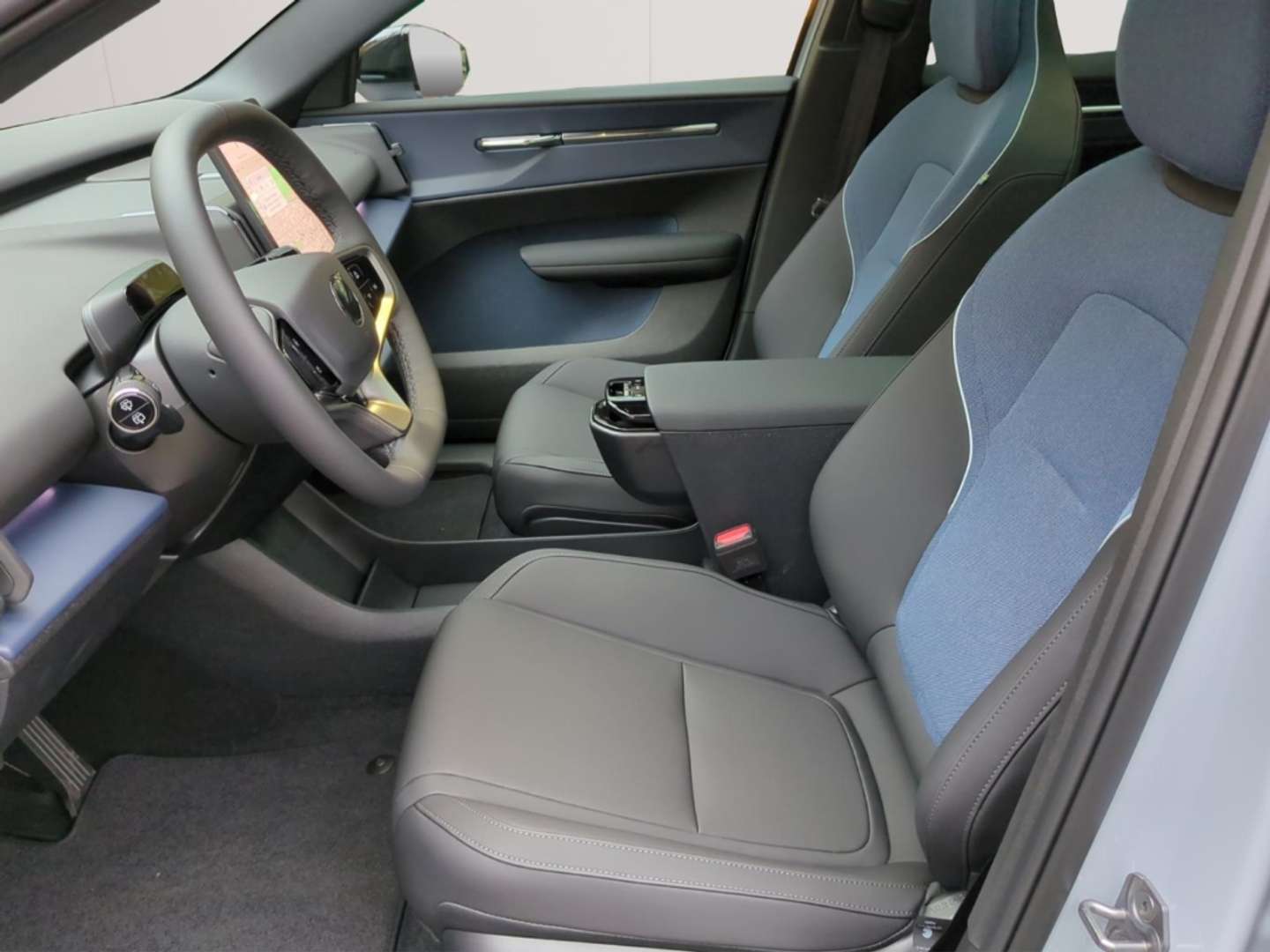 Volvo EX30 Ultra Single Motor Extended Range - 2025 - Joinsteer - #15