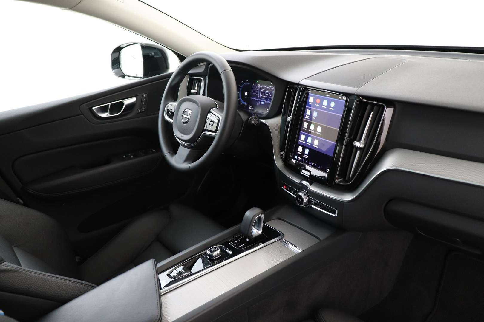 Volvo XC60 AWD PLUS DARK T6 PLUG-IN HYBRID - 2024 - Joinsteer - #5