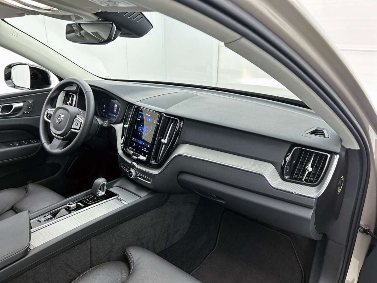 Volvo XC60 Plus 2.0 T6 AWD - 2025 - Joinsteer - #20