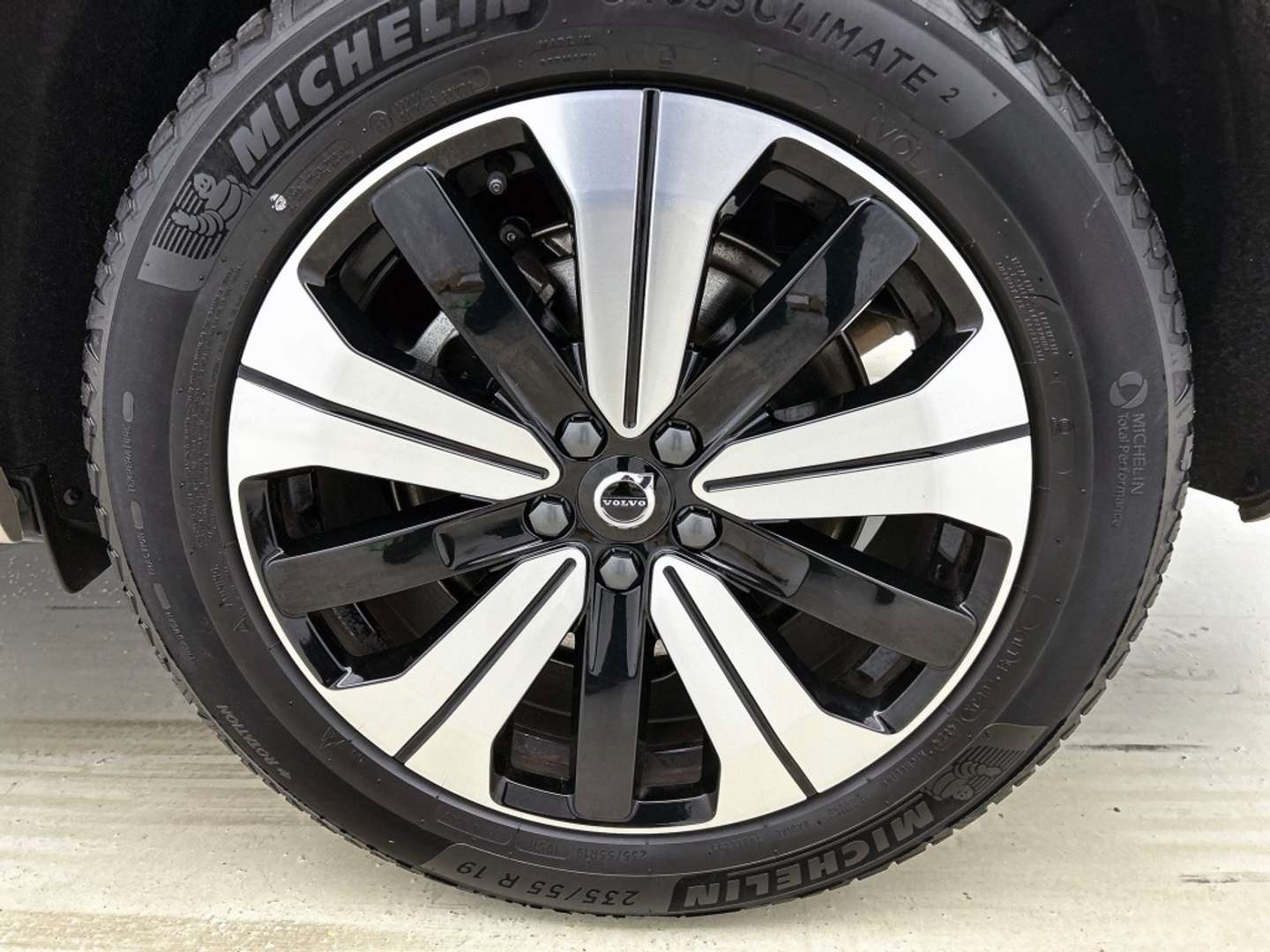 Volvo XC60 Plus 2.0 T6 AWD - 2025 - Joinsteer - #40